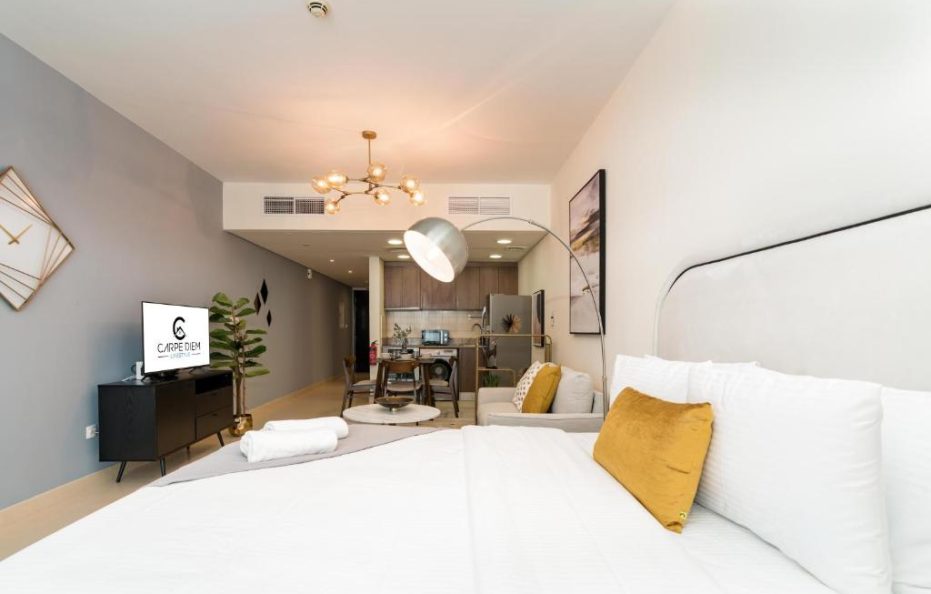 Modern Spacious Studio with Sea View – JLT
