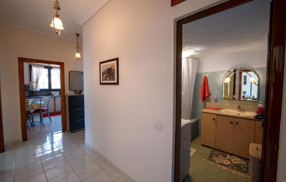 Thimios Rooms 2