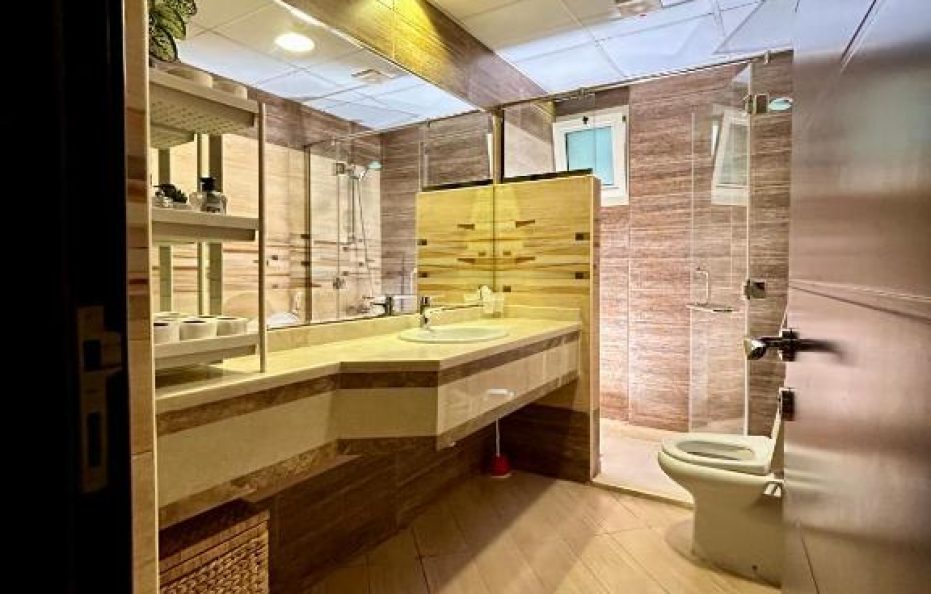 Shared Stylish One-Bedroom with Ensuite in Sharjah