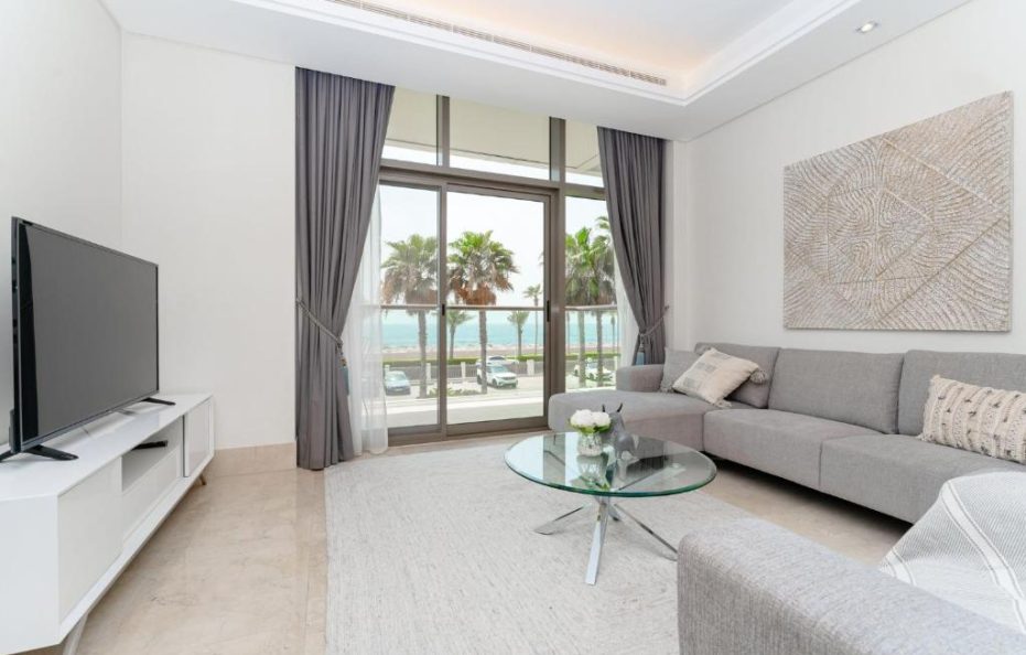 2BR with Sea View & Terrace