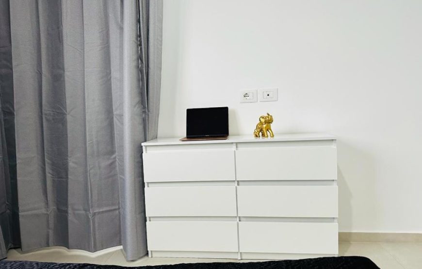 Santa Quaranta Apartment 2